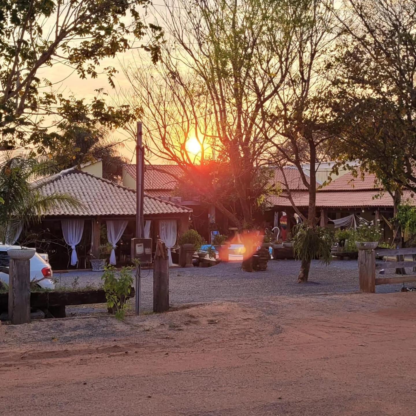 Pousada Cantinho De Casa Nobres Zewnętrze zdjęcie